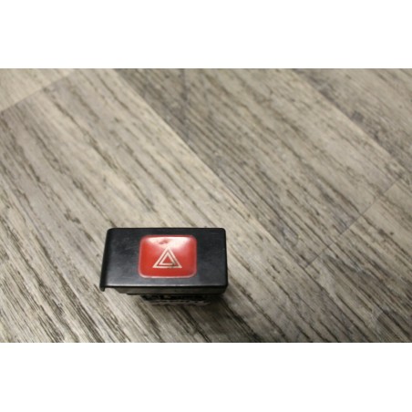 Bouton Warning NISSAN SUNNY