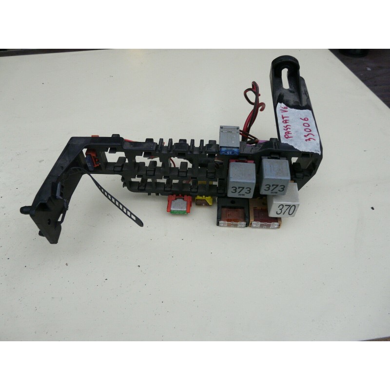 platine support relais VW VOLKSWAGEN PASSAT V6 TDI 2000 373 370