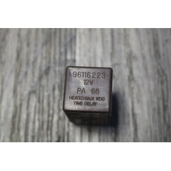 relais degivrage arriere DAEWOO ESPERO 2.0 16V 1998 96116223