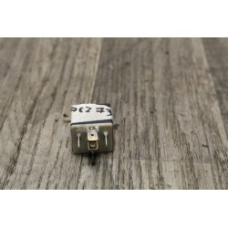 relais divers 5 BROCHES 12v 25A CARTIER 03501