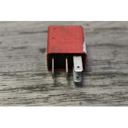 Relais Auxiliaire 12V 30A Divers FIAT LANCIA 70250 46520422