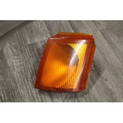 clignotant avant gauche FORD TRANSIT 86-99 92VB13369AB