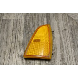 clignotant avant droit orange CHEVROLET BLAZER 16517202
