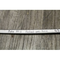 BAGUETTE MONTANT PARE BRISE ARRIERE GAUCHE MATRA SIMCA BAGHEERA ESSENCE