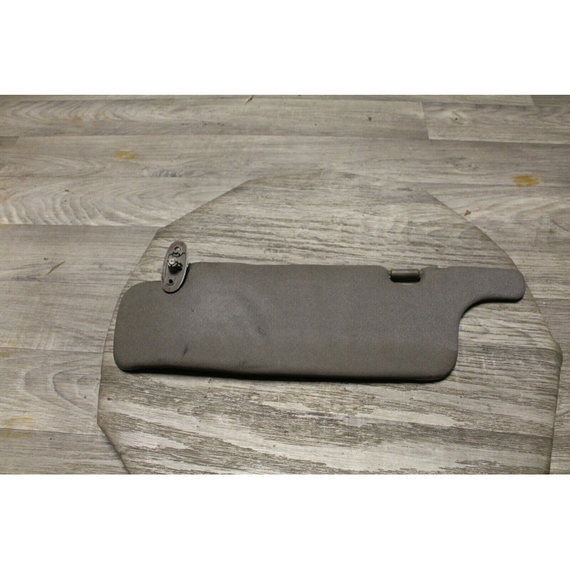 pare soleil avant gauche nissan 100 NX