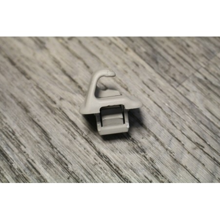 Crochet Fixation Pare Soleil DAIHATSU SIRION 1.3 16V 2001 5P