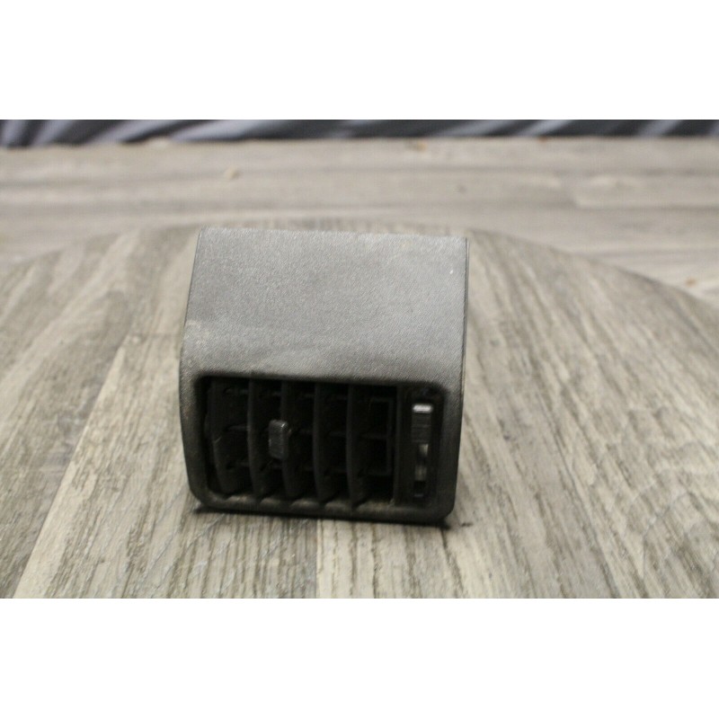 grille Ventilation Tableau de Bord PEUGEOT 9255522777 grille Ventilation Tableau de Bord PEUGEOT 9255522777