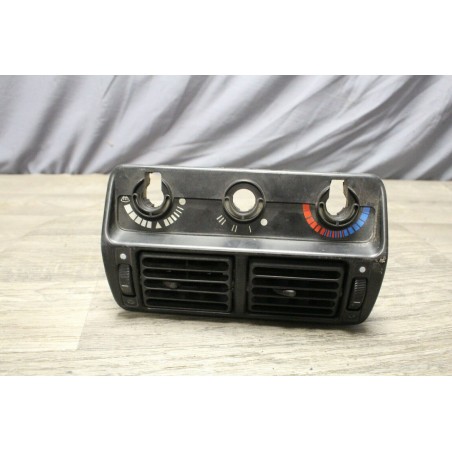 grille ventilation centtral plastic avec support FORD ESCORT 86AGB014L21AF