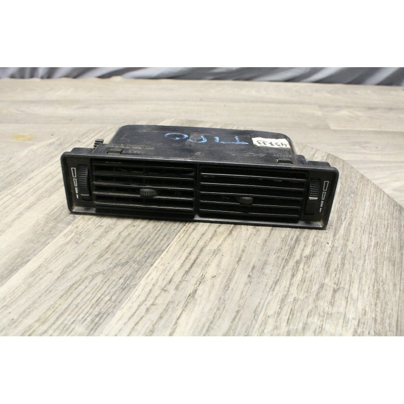 grille ventilation tableau de bord FIAT TIPO 1990 grille ventilation tableau de bord FIAT TIPO 1990
