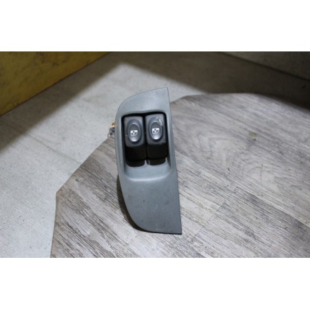 bouton leve vitre electrique avant gauche avec support renault clio 2