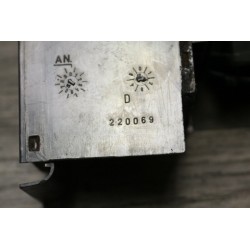 grille de ventilation renault r25 220069 220070
