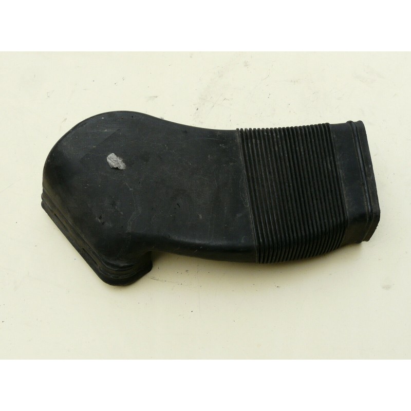 manchon admission d air induction PASSAT BREAK V6 TDI 2000 manchon admission d air induction PASSAT BREAK V6 TDI 2000