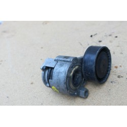 galet tendeur enrouleur courroie accessoire renault clio 2 1.5 dci