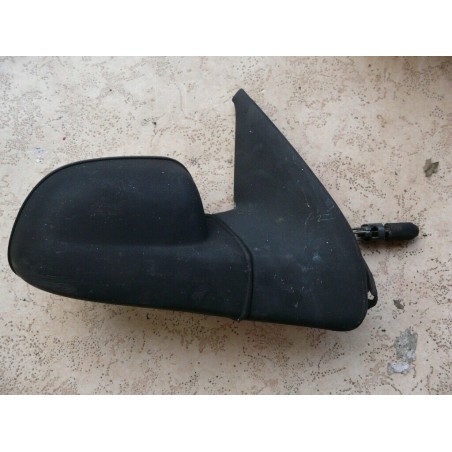 retroviseur exterieur droit clio 1900 diesel 2p 1995