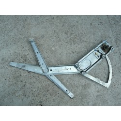 leve vitre avant droit MANUEL OPEL CORSA B 1.2 INJ ANNEE 1996