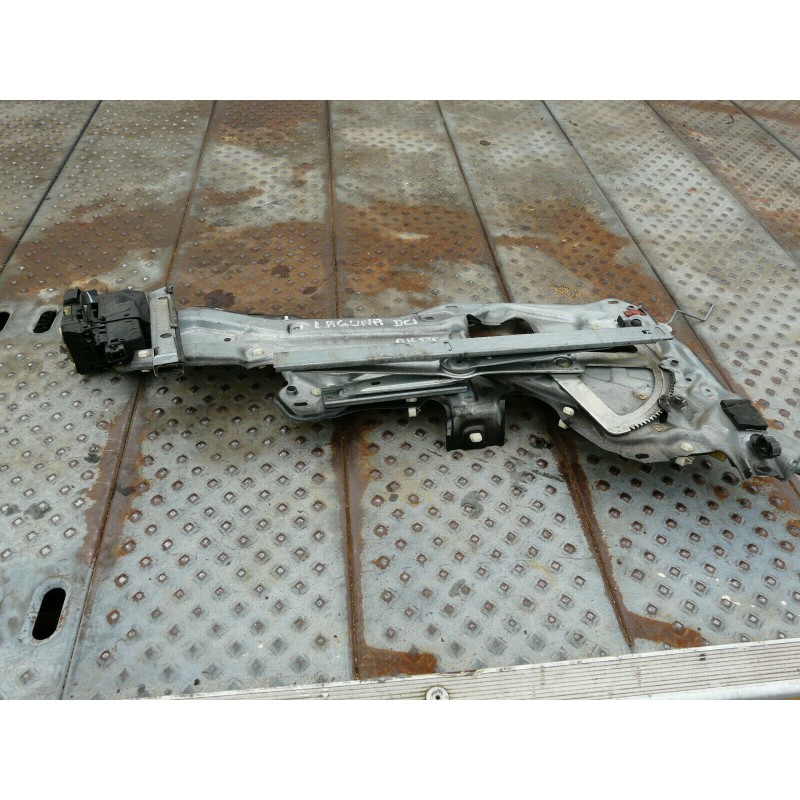 leve vitre electrique arriere droit RENAULT LAGUNA 1 PHASE 2