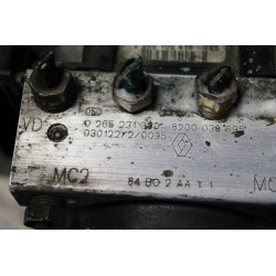 boitier abs RENAULT MEGANE 2 0265231300 8200038695