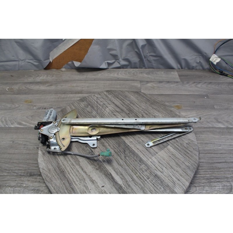 leve vitre electrique arriere gauche DAIHATSU SIRION 1.3 16V 2001 5P 262100-2090