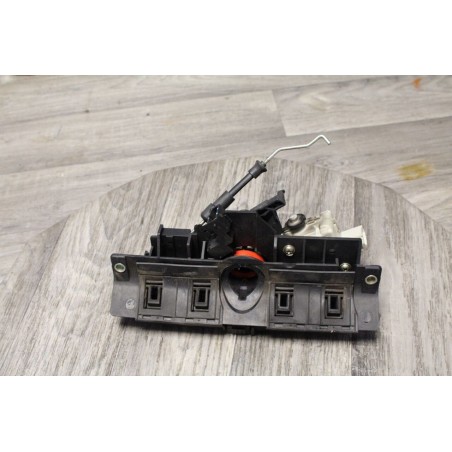 serrure gache coffre AUDI A6 BERLINE 2.5 V6 TDI