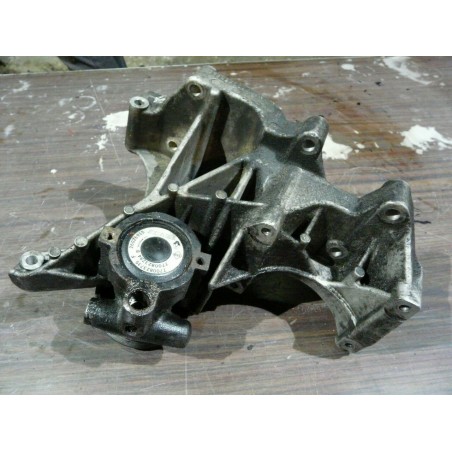 pompe de direction assistee RENAULT LAGUNA 2000 INJ ANNEE 1996