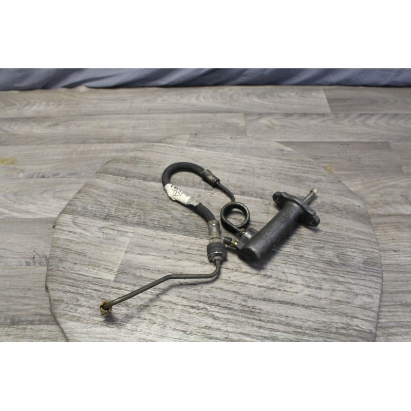 recepteur d embrayage VW VOLKSWAGEN PASSAT 1.9 TD 1990 357721261 recepteur d embrayage VW VOLKSWAGEN PASSAT 1.9 TD 1990 357721261