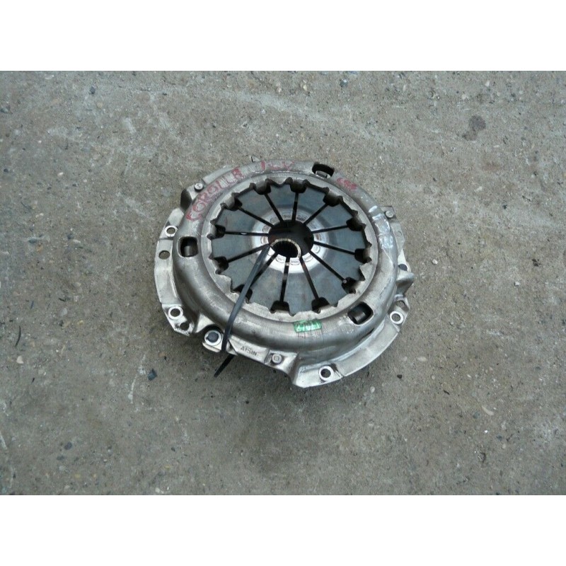 kit embrayage occasion TOYOTA COROLLA 1.3 ESS ANNEE 1991 128000