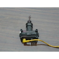 moteur fermeture centralise pneumatique MERCEDES 500E 1996