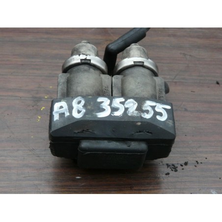 sonde capteur PRESSION DE TURBO AUDI A8 V8 3.3 TDI 2001 059906629