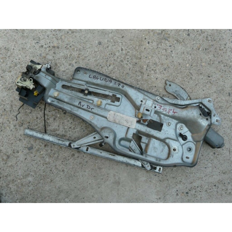leve vitre avant droit electrique RENAULT LAGUNA 2.0 INJ ESSENCE 1996 leve vitre avant droit electrique RENAULT LAGUNA 2.0 INJ ESSENCE 1996