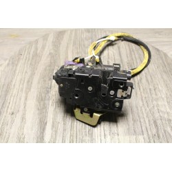 gache de porte arriere droit AUDI S6 2000 4B1839015 B