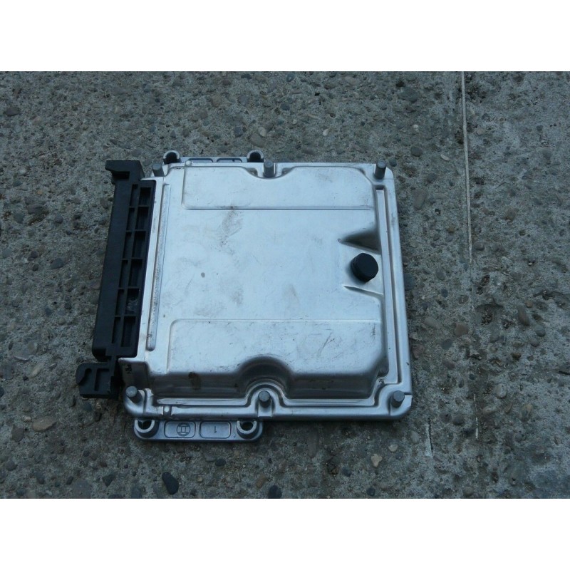 boitier electronique CITROEN 2.2 HDI 0281010371