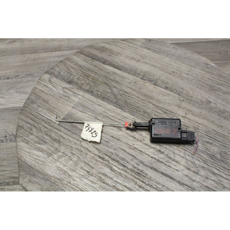 moteur fermeture electrique de coffre hayon RENAULT CLIO 1 moteur fermeture electrique de coffre hayon RENAULT CLIO 1