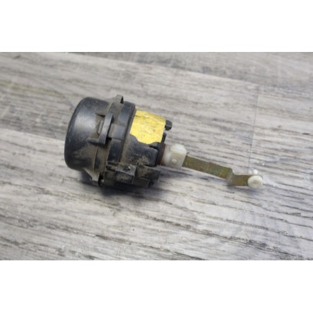 POUMON COMMANDE VOLET CHAUFFAGE CLIMATISATION RENAULT 25 R25