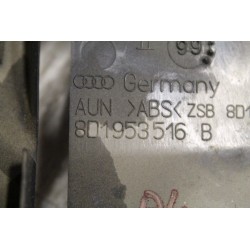 habillage contour dessous volant  AUDI A4 2000 8D1953516