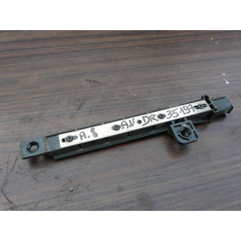 CAPTEUR DE CHOC AVANT DROIT AUDI A8 V8 3.3 TDI 2001