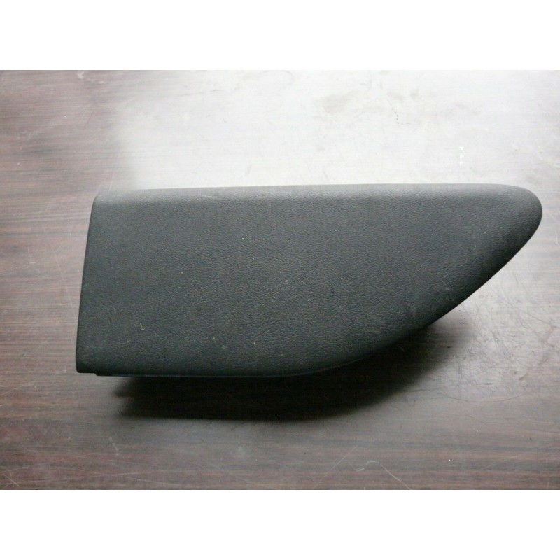 VIDE POCHE DE PORTE ARRIERE DROIT AUDI A6 1998 4B0867306