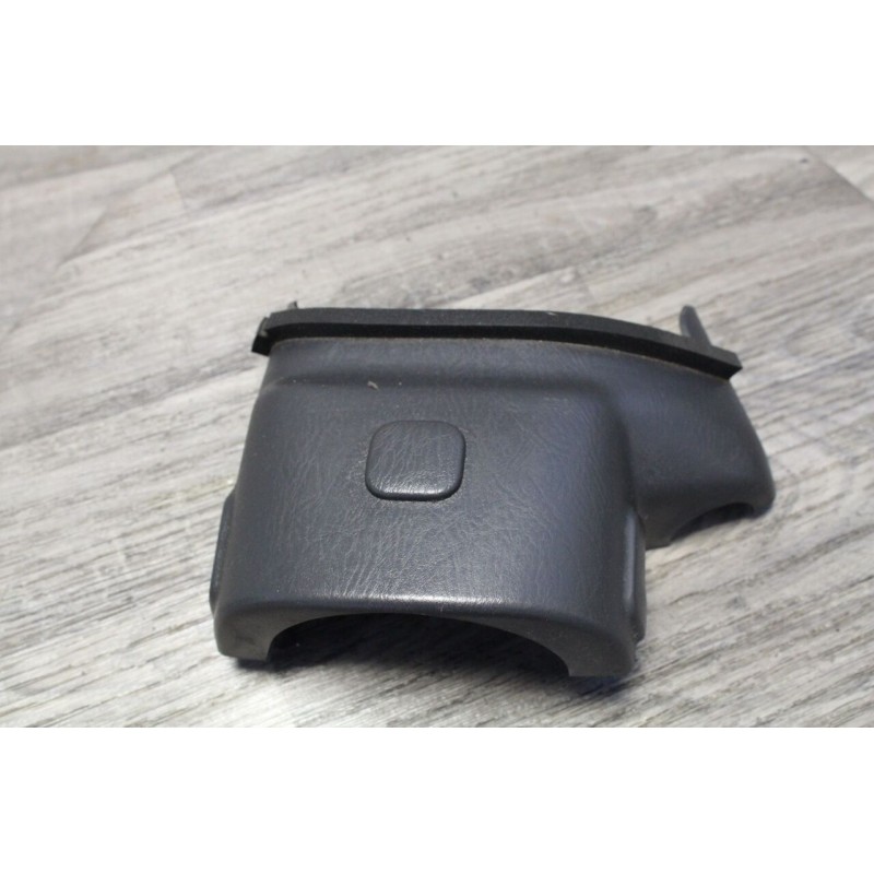 cache plastic colonne superieur volant DAIHATSU SIRION 1.3 16V 2001 5P cache plastic colonne superieur volant DAIHATSU SIRION 1.3 16V 2001 5P