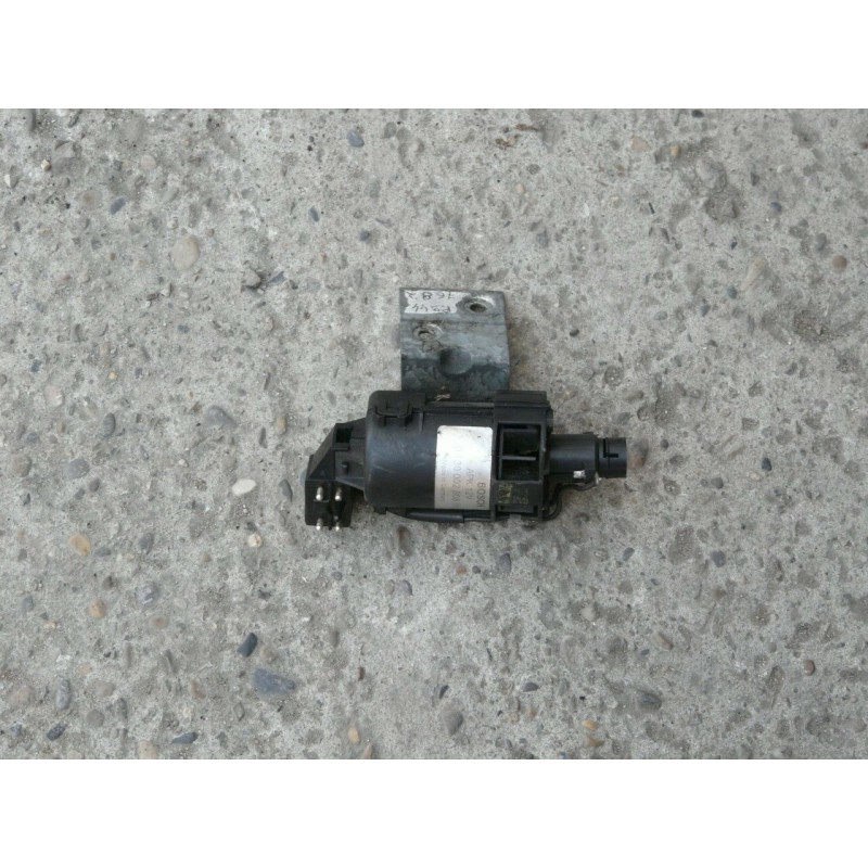 Pompe Electrique D Air PORSCHE 944 S NOIRE PHASE 2 Pompe Electrique D Air PORSCHE 944 S NOIRE PHASE 2