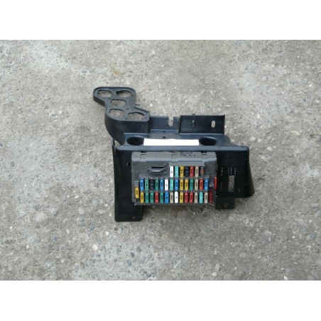 platine boite a fusible peugeot 806 1900 turbo-diesel 1996