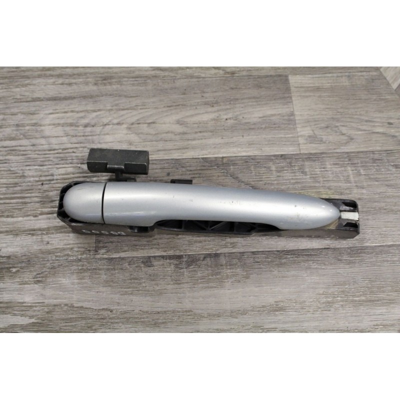 POIGNEE PORTE ARRIERE GAUCHE RENAULT LAGUNA 2 1.9 DCI 2003 8200004747