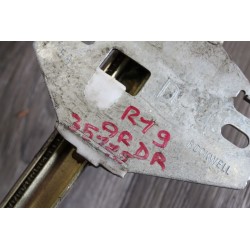 leve vitre arriere droit manuel RENAULT R19 DIESEL 1993 5P