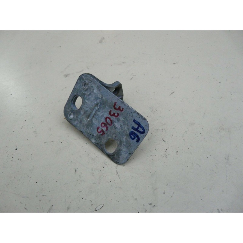CHARNIERE DE PORTE AUDI A6 V6 TDI 2000