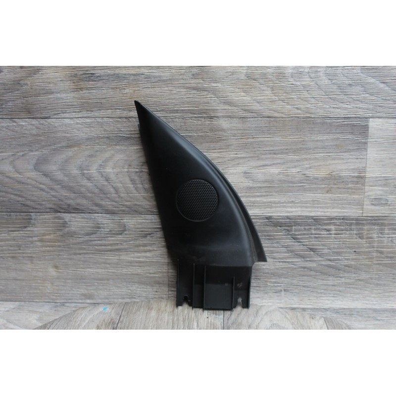 CACHE PLASTIC INTERIEUR RETROVISEUR GAUCHE PASSAT 1.9 TDI BREAK 1997  8B0837985