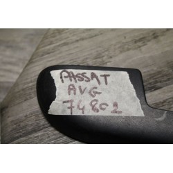 CACHE PLASTIC FIXATION SIEGE AVANT GAUCHE VW VOLKSWAGEN PASSAT 3B0881087