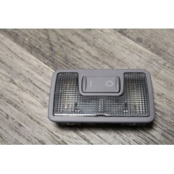 ECLAIRAGE INTERIEUR PLAFOND AUDI A6 BREAK 2.5 V6 TDI 180 2000 4B9747123