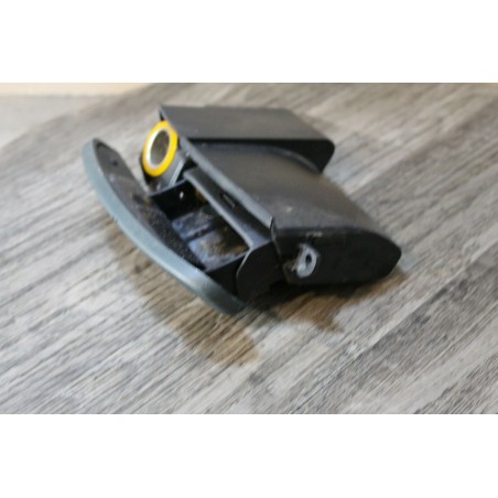 CENDRIER RENAULT MEGANE ET SCENIC 1 7700847578