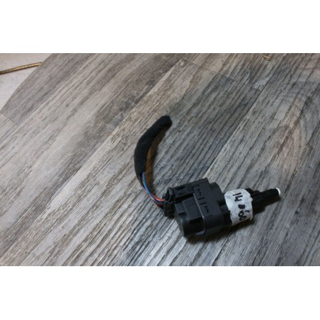 capteur pedale de frein SEAT IBIZA 2003-2009 6Q0945511