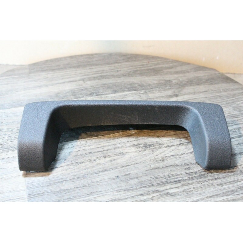 cache plastic superieur colonne AUDI A6 4B1858345