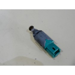 CAPTEUR DE FREIN coupure régulateur de vitesse RENAULT MEGANE 2 2003 8200168240