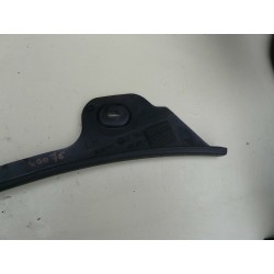 plastic habillage interieur gauche volkswagen PASSAT 2000 3B0867767